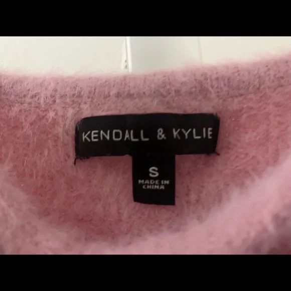 Kendall & Kylie Fuzzy Crop top - light pink - spaghetti straps - small - Picture 4 of 5